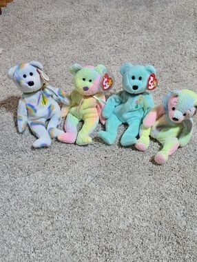 Ty Beanie Baby Bears - Mellow, Ariel, Groovy, Cheery